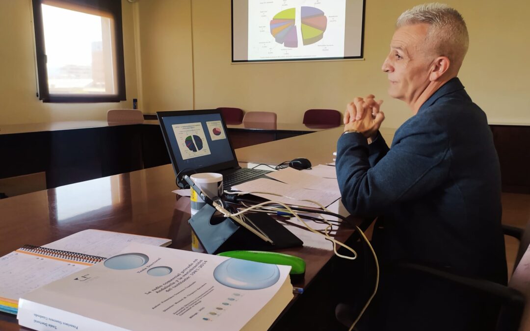 Francisco Guerrero Cuadrado denuncia en su tesis doctoral el latifundismo mediático en Andalucía